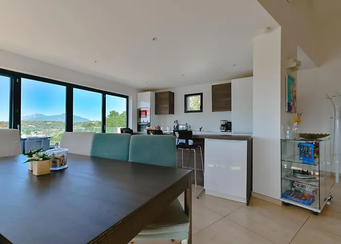 Villa A L'entree De Porticcio - Piscine - Vue Degagee *