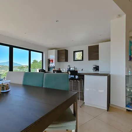 Villa A L'entree De Porticcio - Piscine - Vue Degagee *