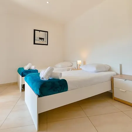 A L'entree De Porticcio - Piscine - Vue Degagee