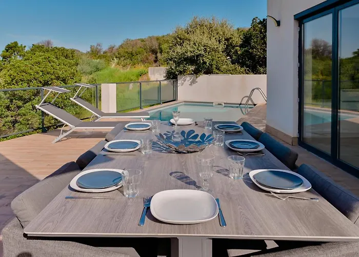 Вилла A L'entree De Porticcio - Piscine - Vue Degagee
